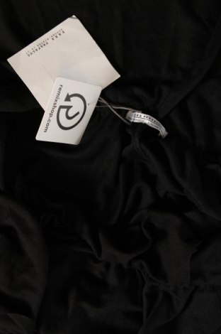 Рокля Zara Trafaluc, Размер S, Цвят Черен, Цена 54,00 лв.