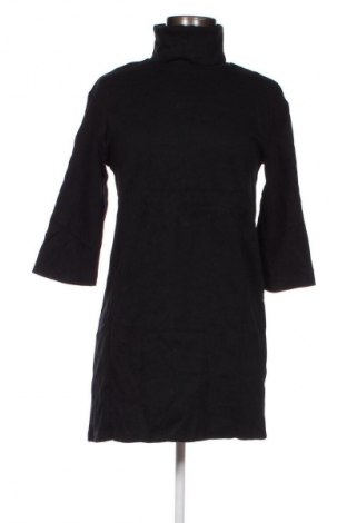Kleid Zara Trafaluc, Größe S, Farbe Schwarz, Preis 33,40 €