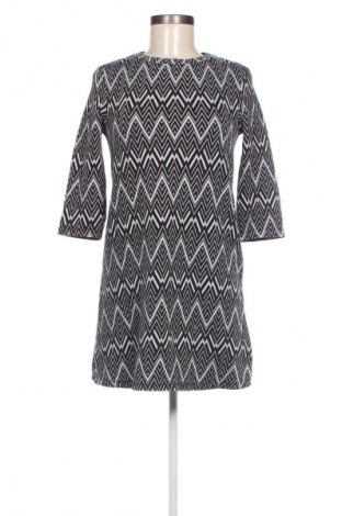 Kleid Zara Trafaluc, Größe S, Farbe Mehrfarbig, Preis 33,40 €