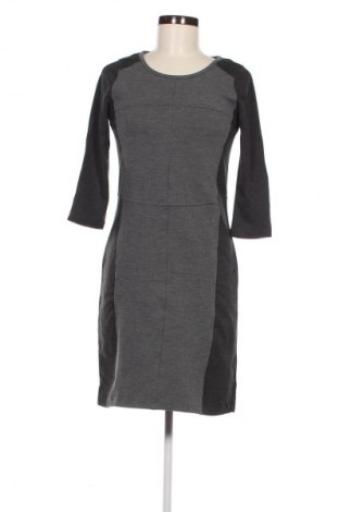 Kleid Zero, Größe M, Farbe Grau, Preis € 33,40