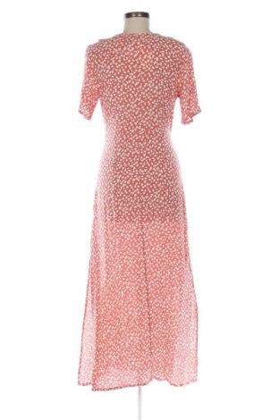 Kleid mbyM, Größe M, Farbe Aschrosa, Preis € 53,01