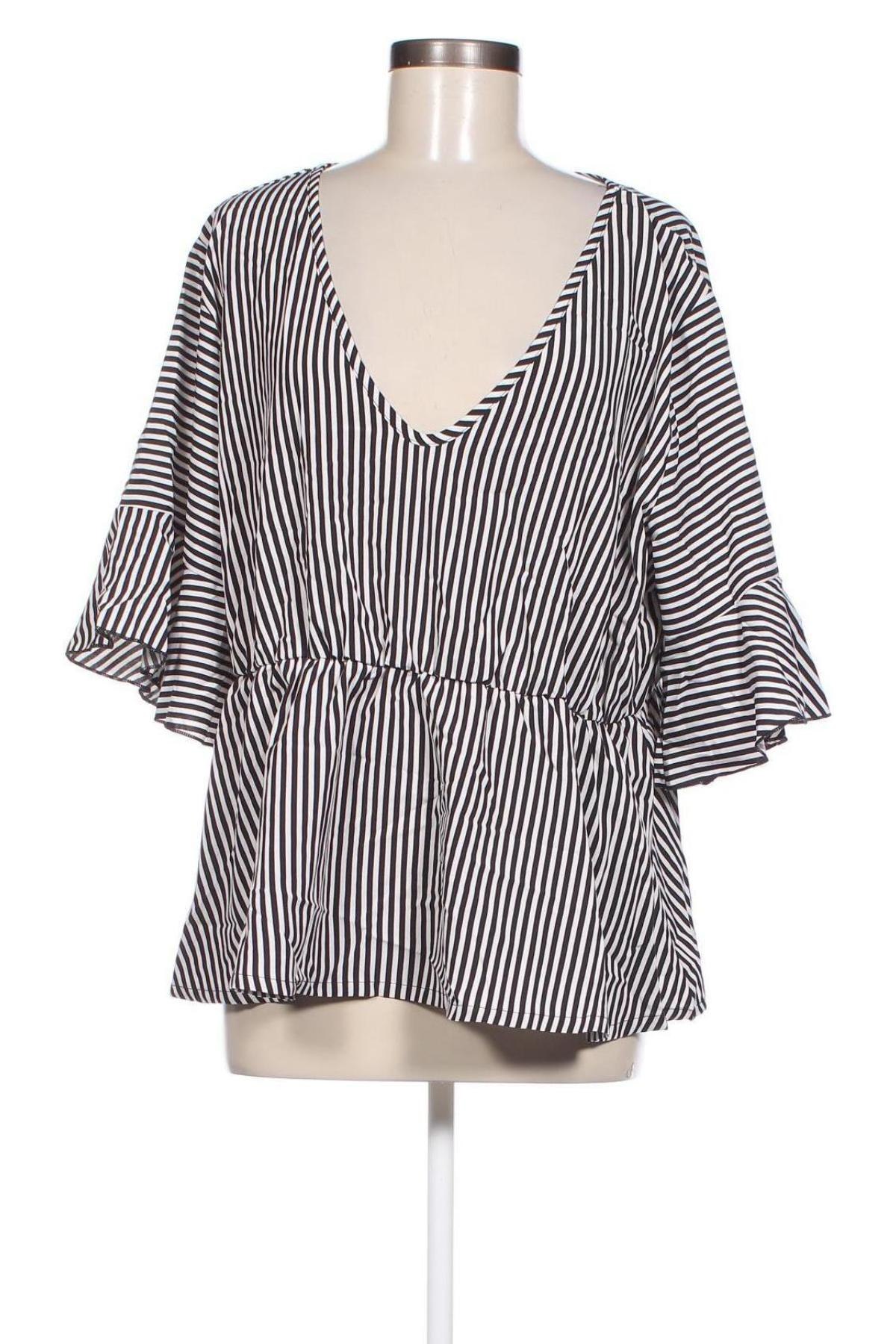 Damen Shirt SHEIN, Größe 3XL, Farbe Mehrfarbig, Preis 10,58 €