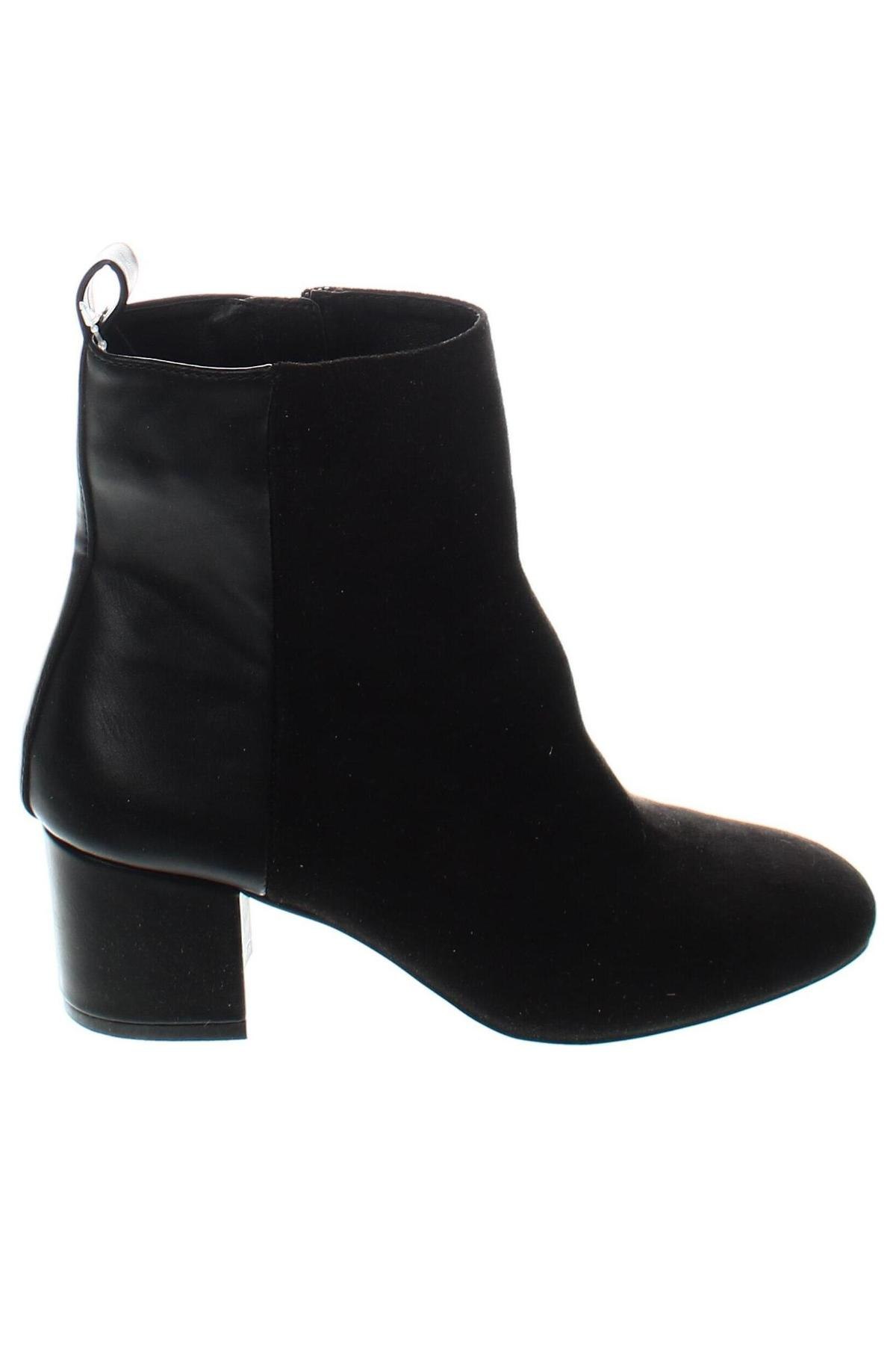 Botine de damă Lascana, Mărime 37, Culoare Negru, Preț 126,99 Lei