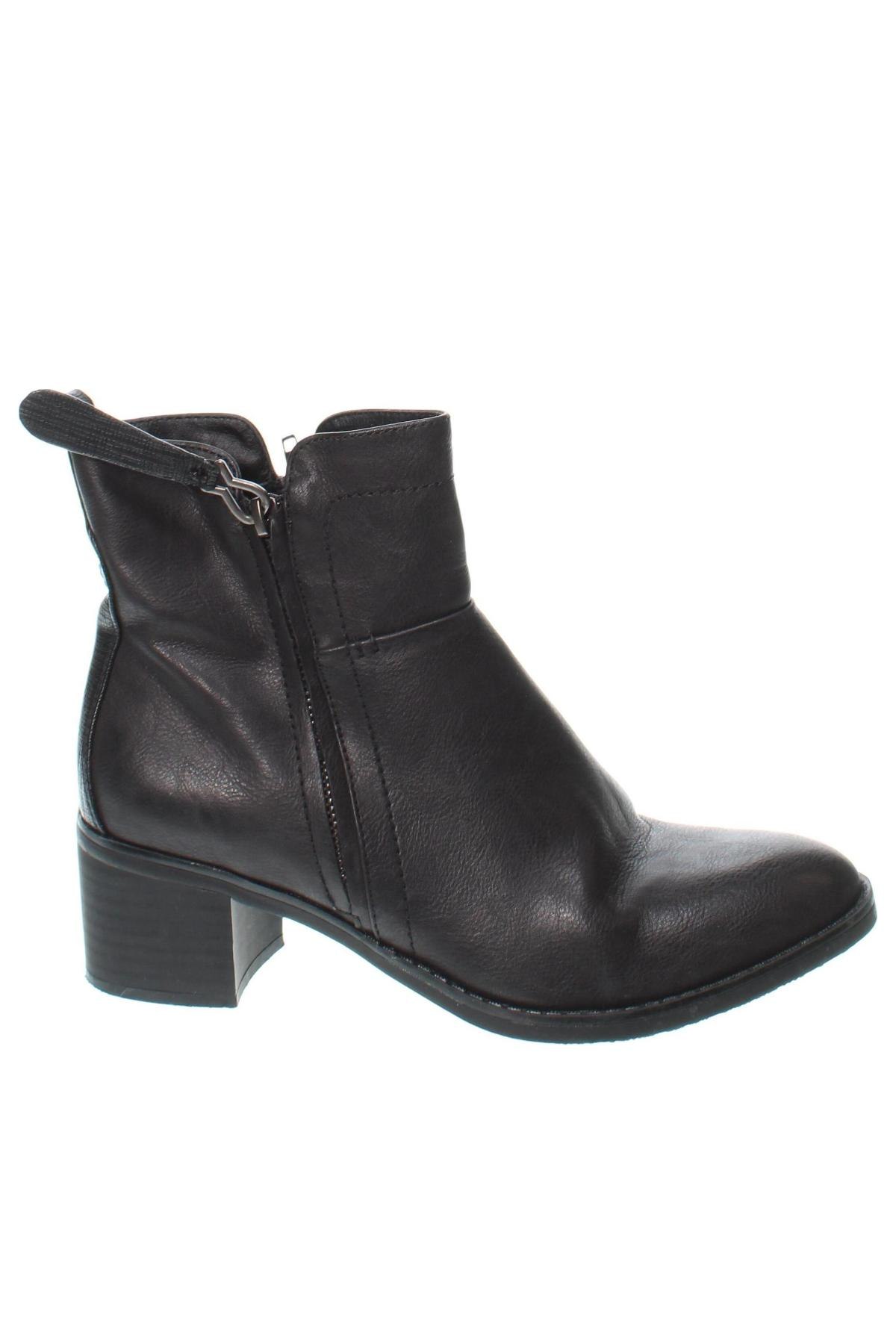 Botine de damă Trend One, Mărime 39, Culoare Negru, Preț 78,99 Lei