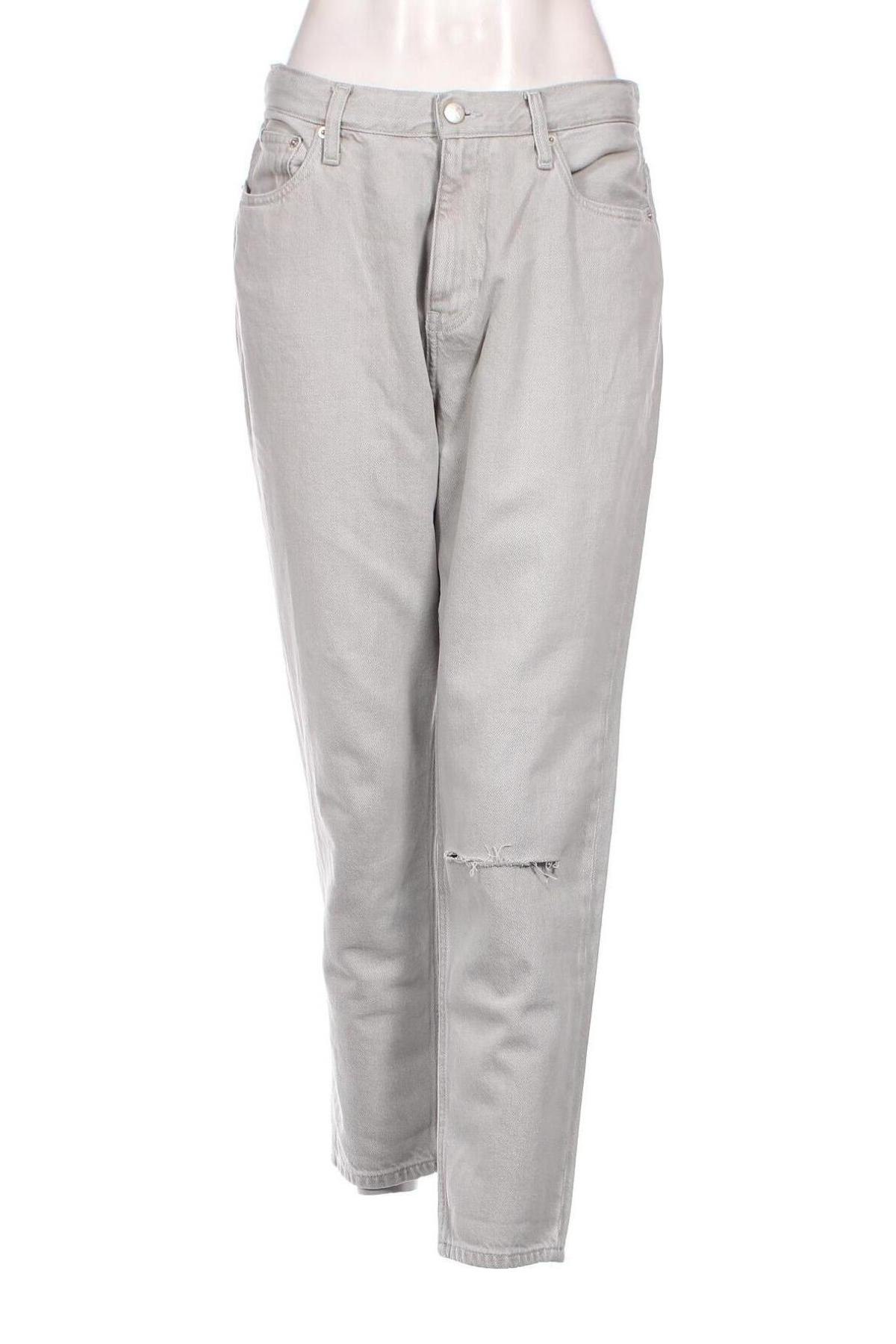Γυναικείο Τζίν Calvin Klein Jeans, Μέγεθος M, Χρώμα Γκρί, Τιμή 44,23 €