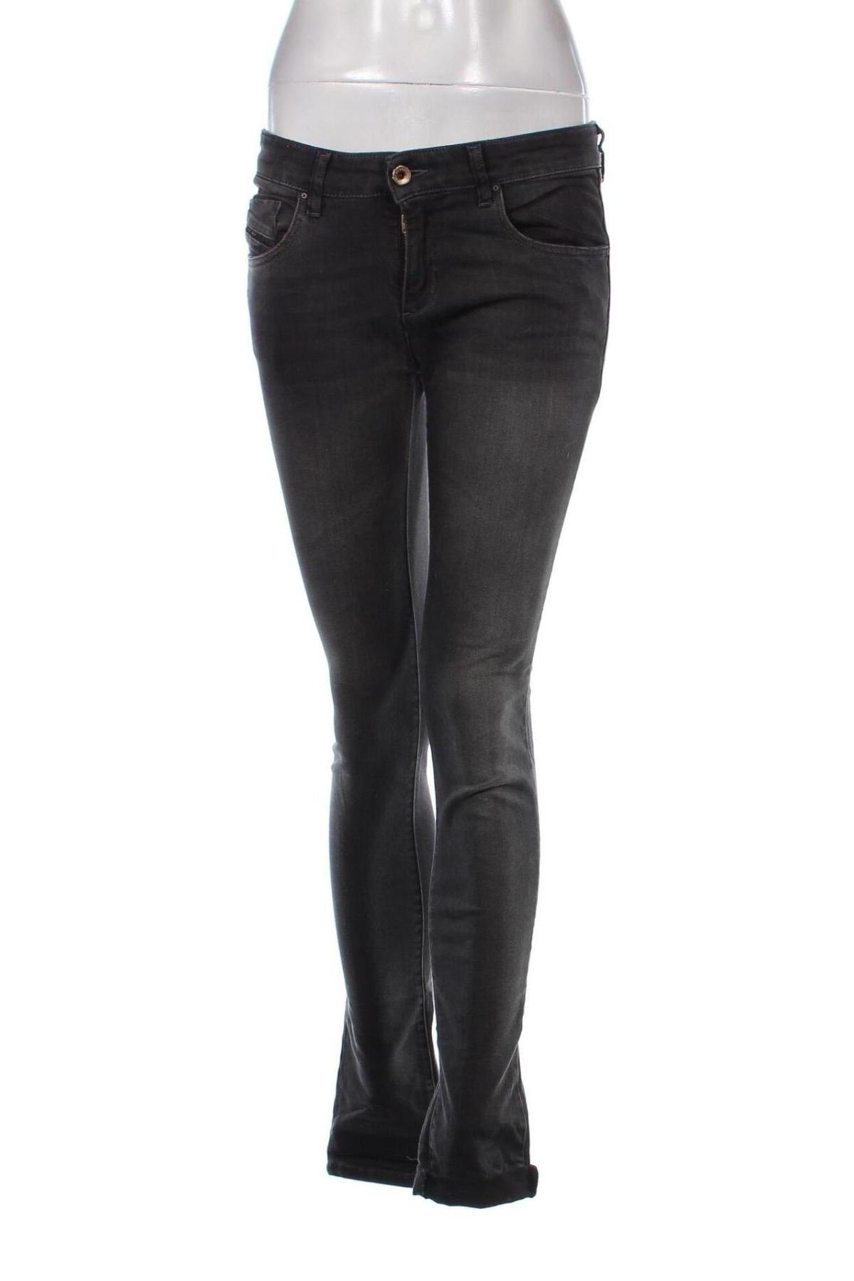 Damen Jeans Diesel Black Gold, Größe M, Farbe Grau, Preis 52,57 €