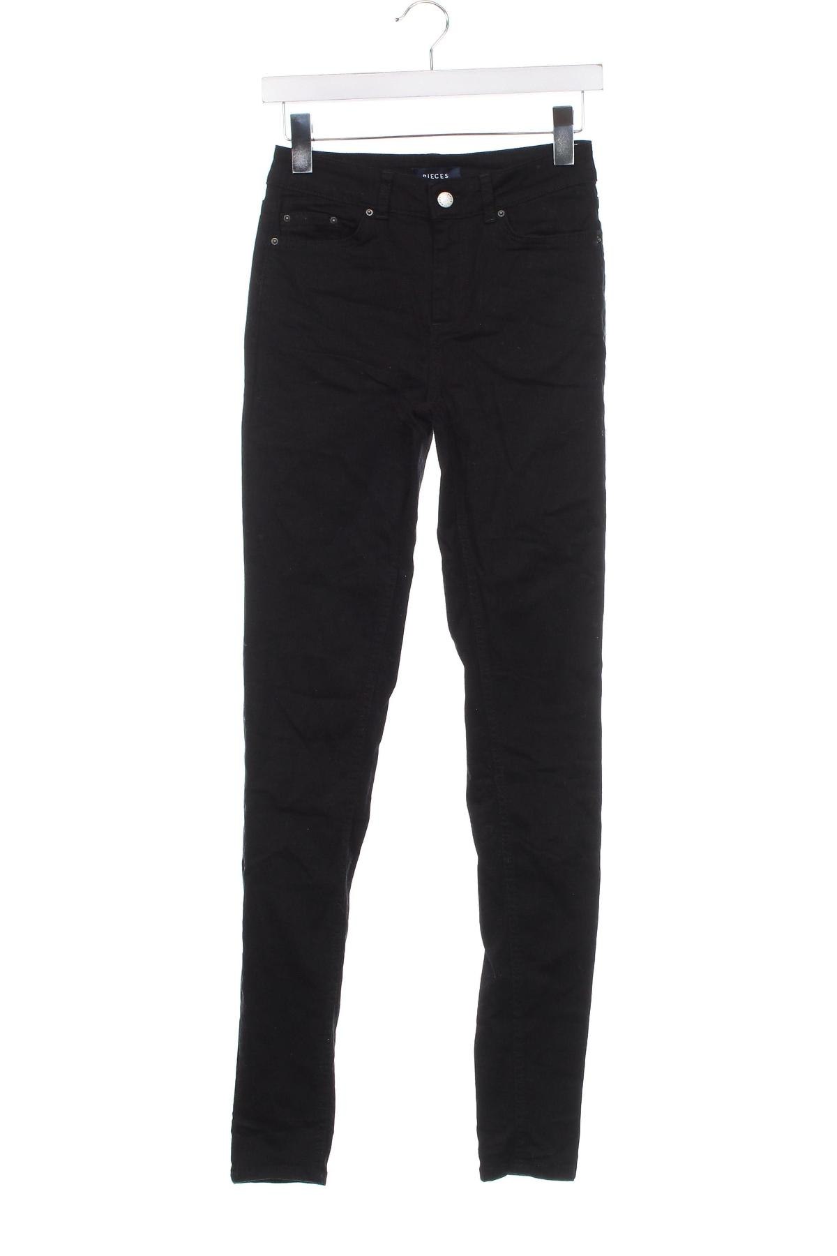 Dámske džínsy  Pieces, Veľkosť S, Farba Čierna, Cena  9,64 €