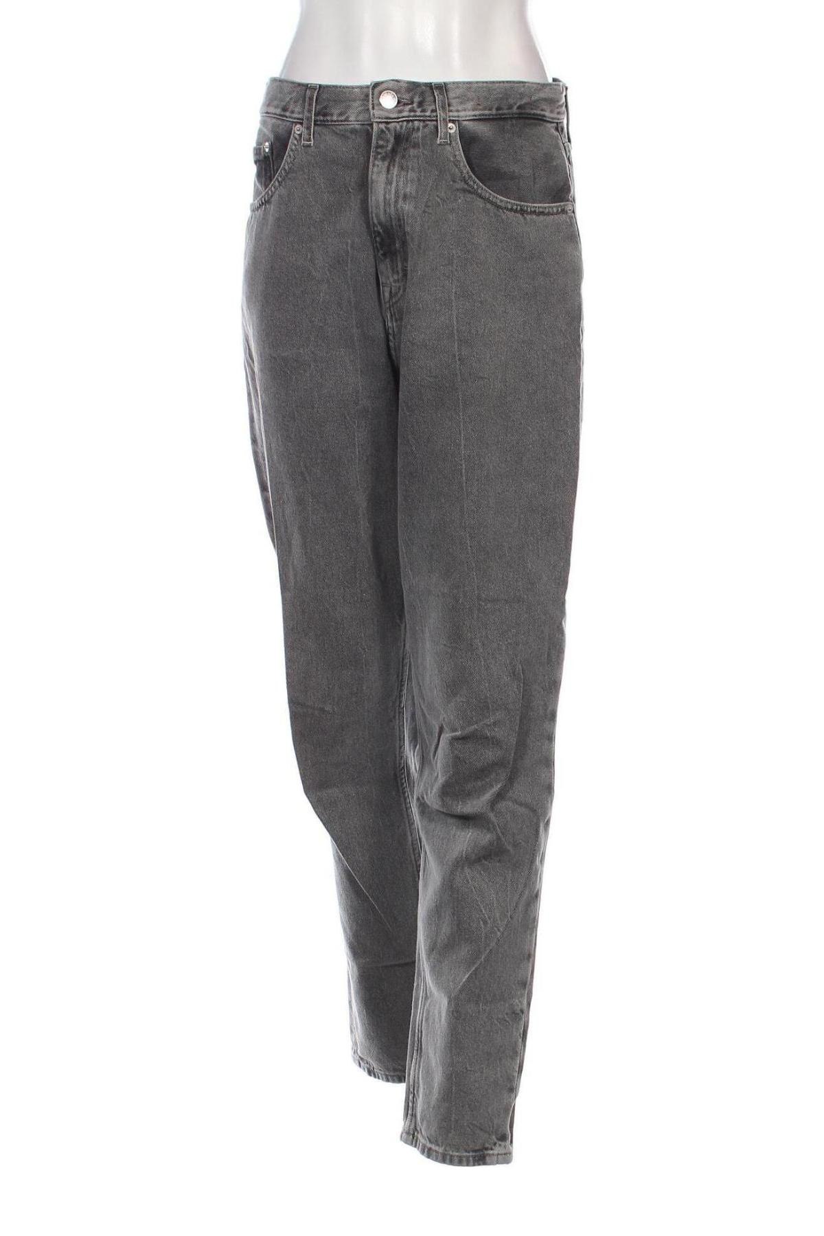 Dámske džínsy  Tommy Jeans, Veľkosť M, Farba Sivá, Cena  46,95 €