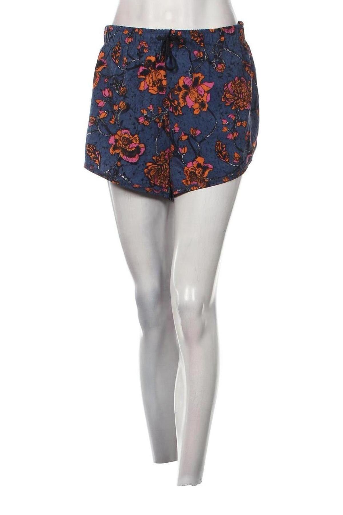 Γυναικείο κοντό παντελόνι Cotton On, Μέγεθος XL, Χρώμα Πολύχρωμο, Τιμή 4,70 €