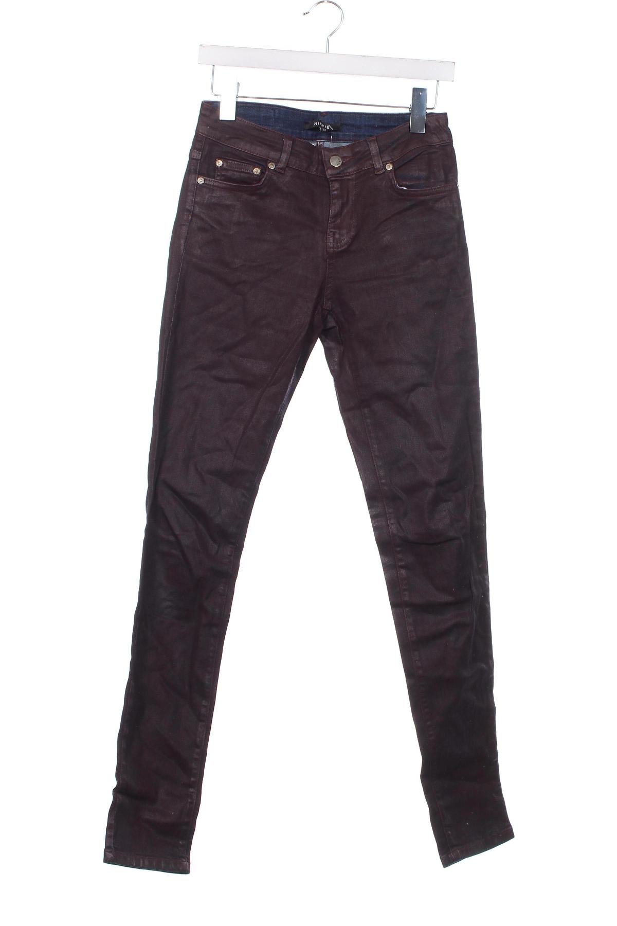 Дамски панталон Nikkie, Размер M, Цвят Лилав, Цена 37,40 лв.