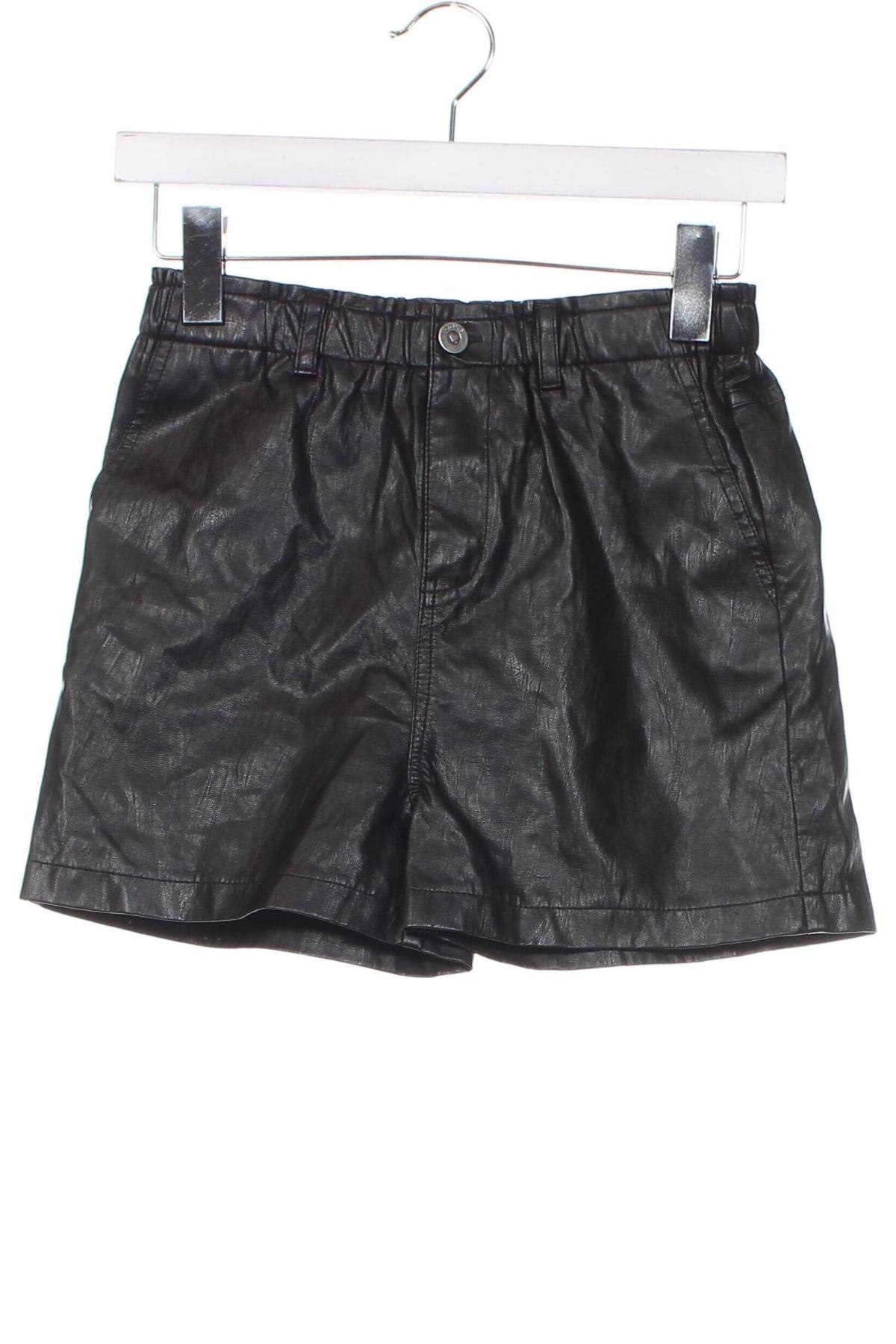Pantaloni scurți pentru copii Looxs, Mărime 12-13y/ 158-164 cm, Culoare Negru, Preț 34,54 Lei