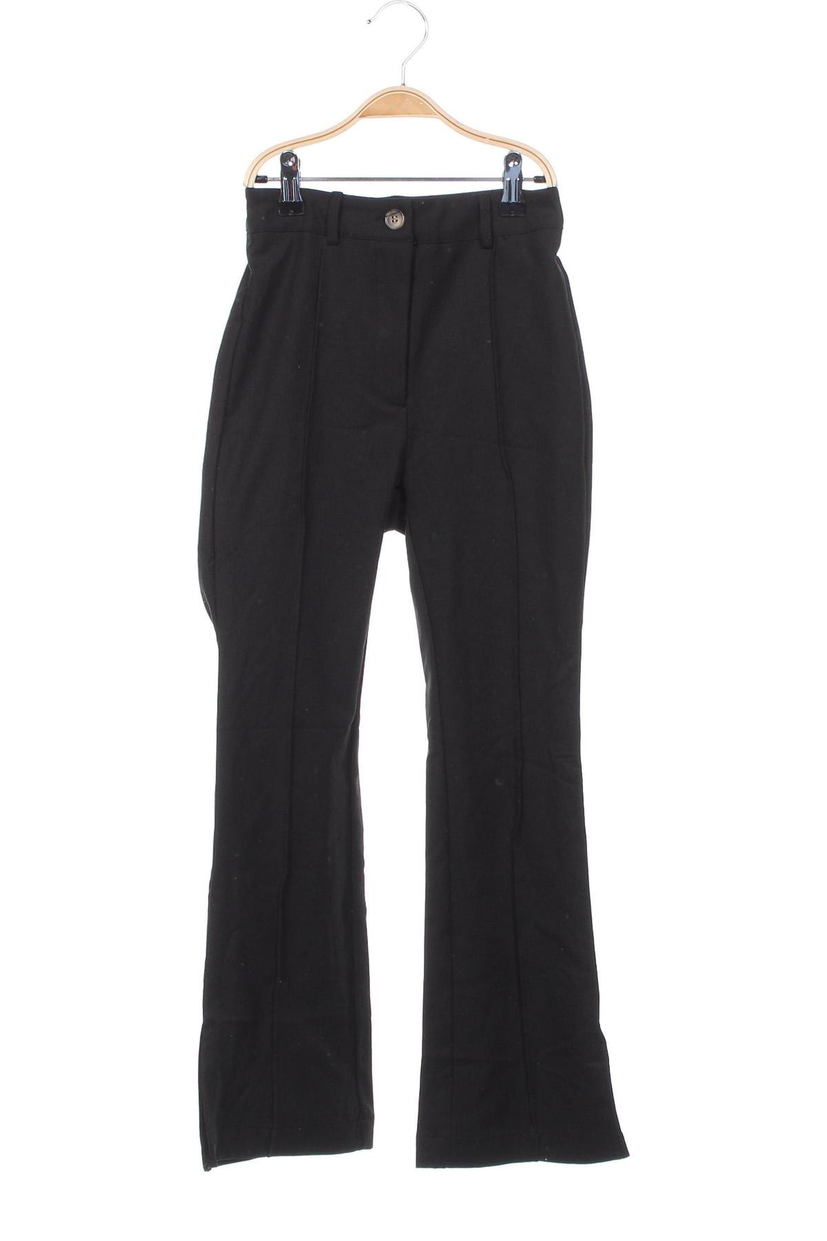 Παιδικό παντελόνι SHEIN, Μέγεθος 8-9y/ 134-140 εκ., Χρώμα Μαύρο, Τιμή 5,20 €