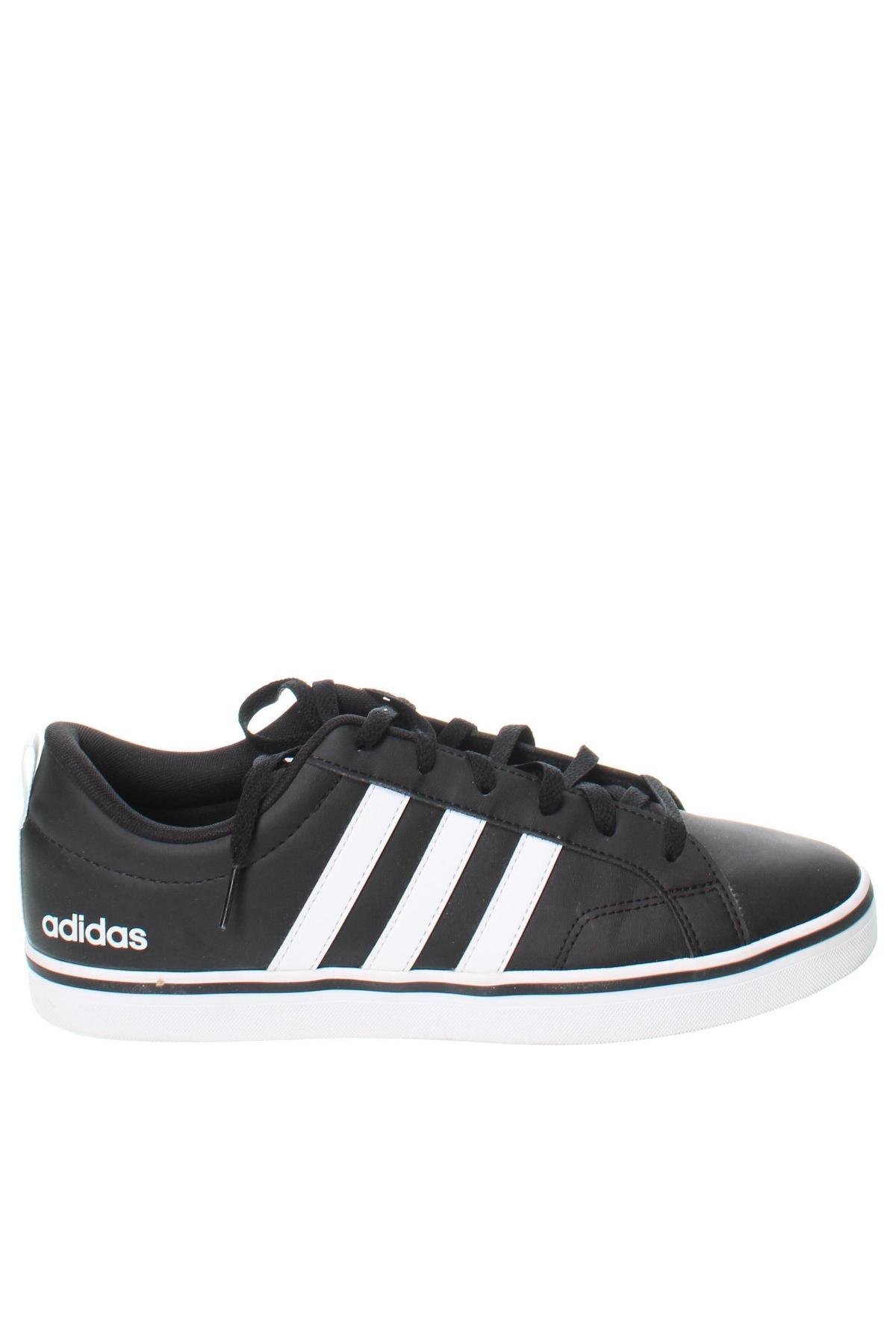 Мъжки обувки Adidas, Размер 45, Цвят Черен, Цена 101,50 лв.