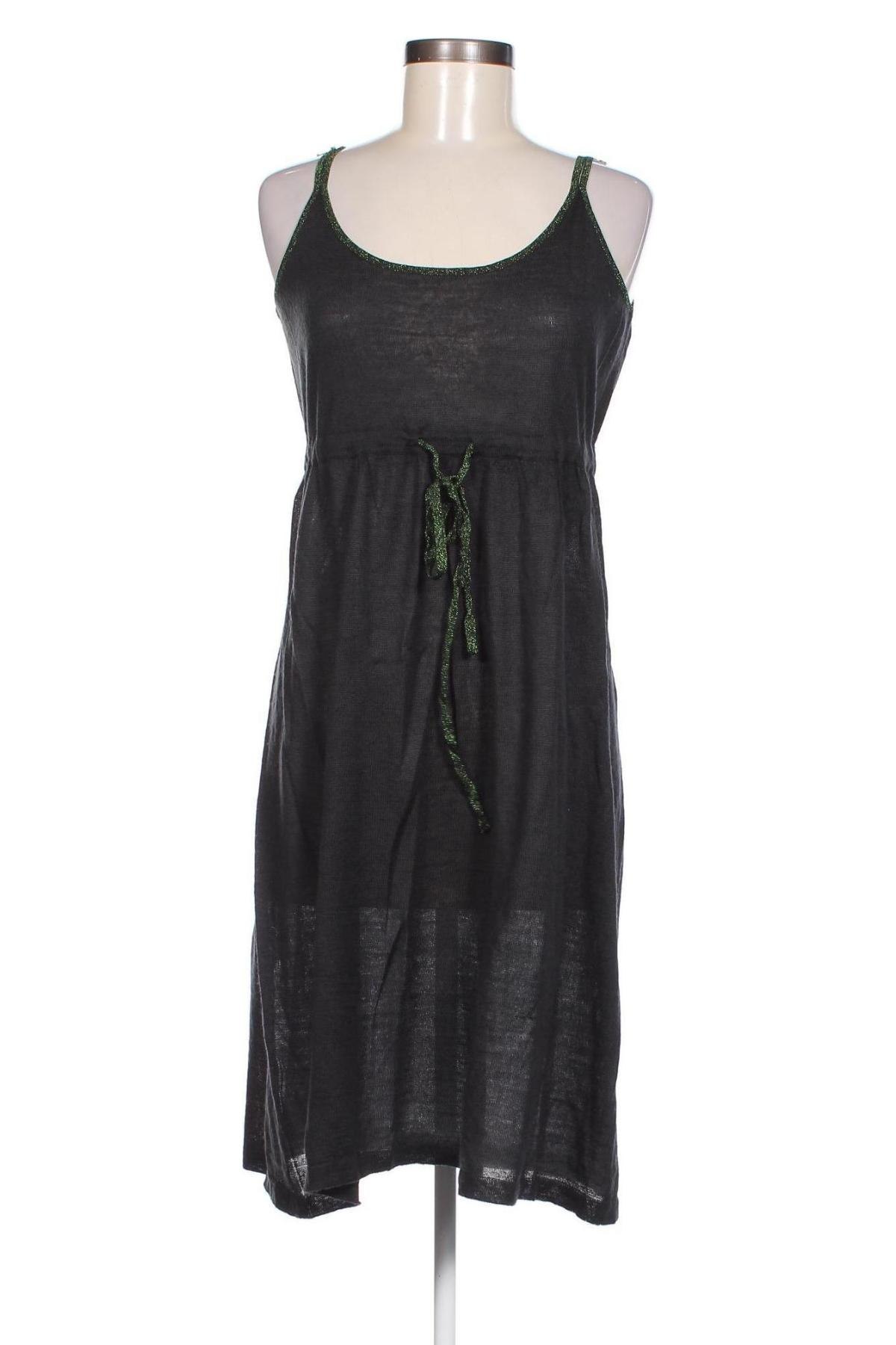 Kleid, Größe L, Farbe Grün, Preis € 6,99