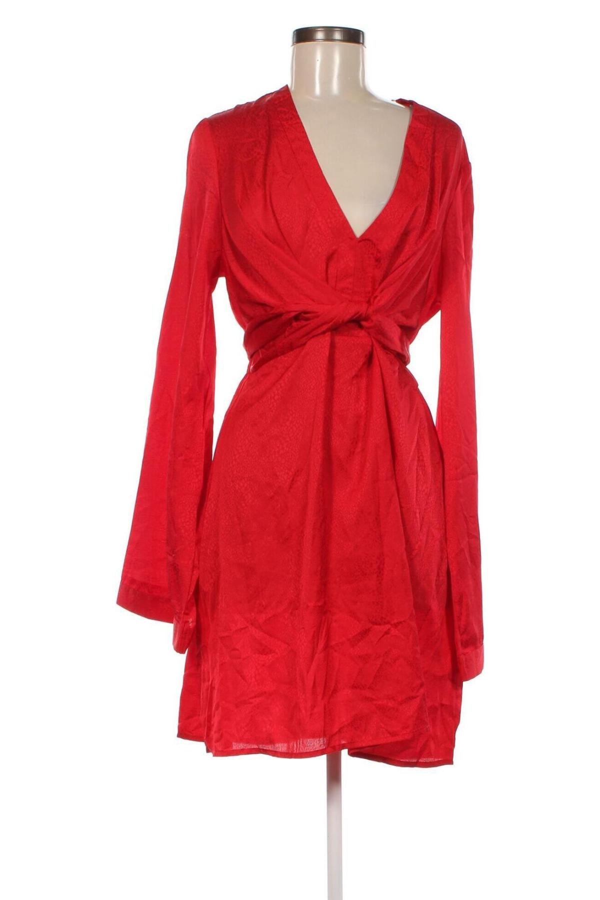 Kleid Boohoo, Größe M, Farbe Rot, Preis € 20,18