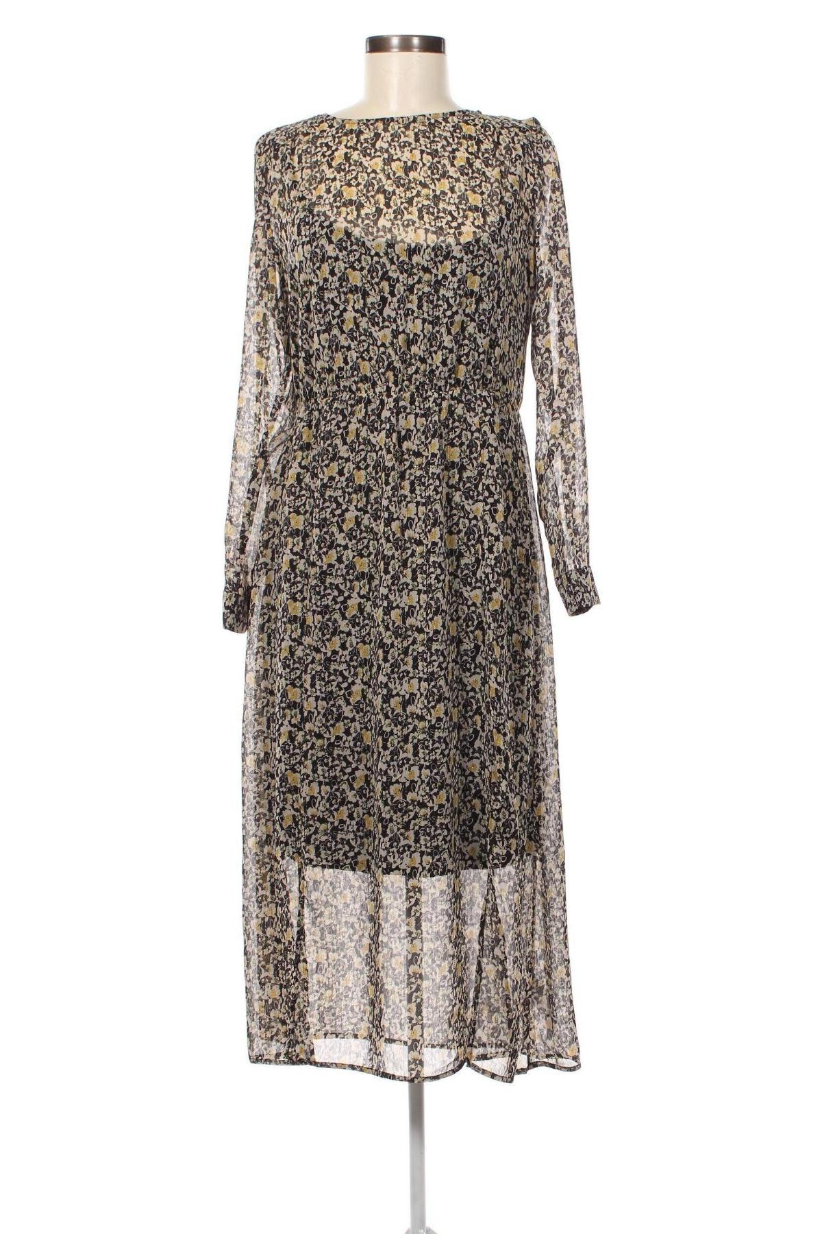 Šaty  Esprit, Velikost M, Barva Vícebarevné, Cena  1 565,00 Kč