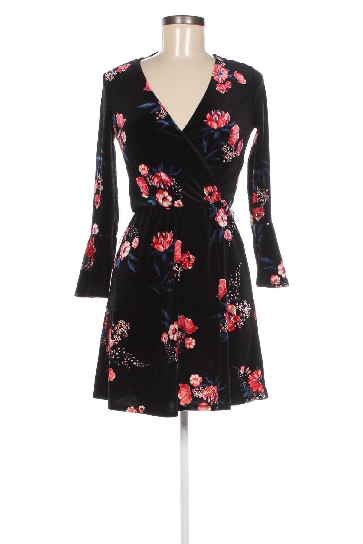 Kleid H&M Divided, Größe XXS, Farbe Schwarz, Preis 10,09 €