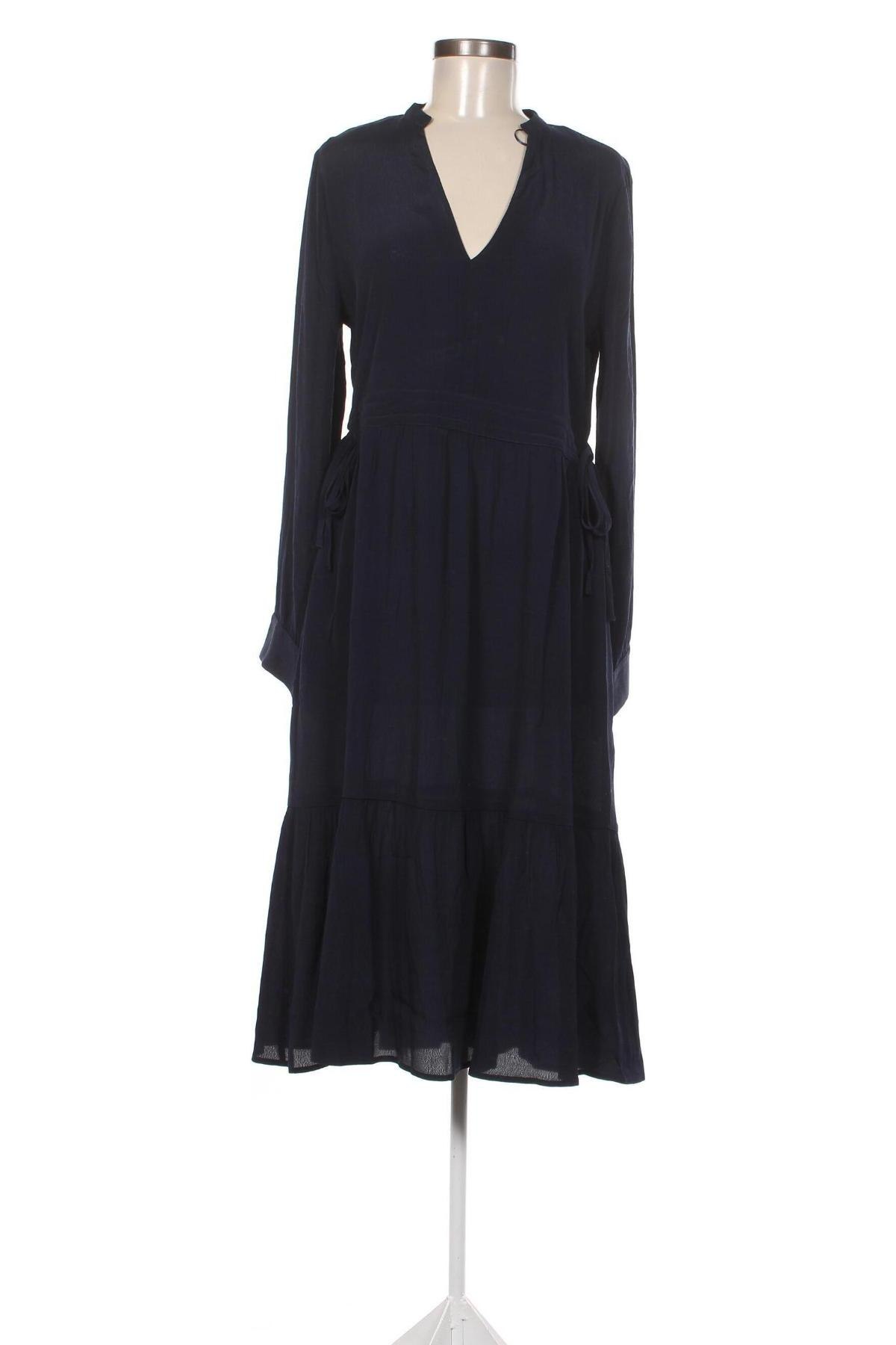 Kleid Lieblingsstuck, Größe M, Farbe Blau, Preis 48,20 €