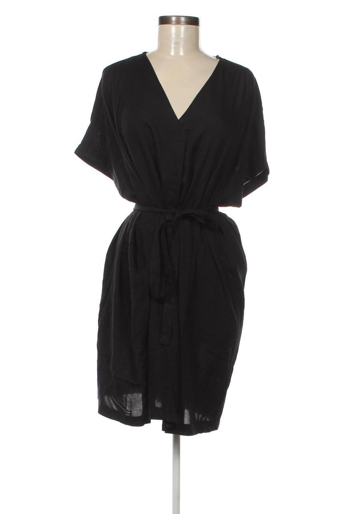 Kleid Vero Moda, Größe XL, Farbe Schwarz, Preis € 18,22