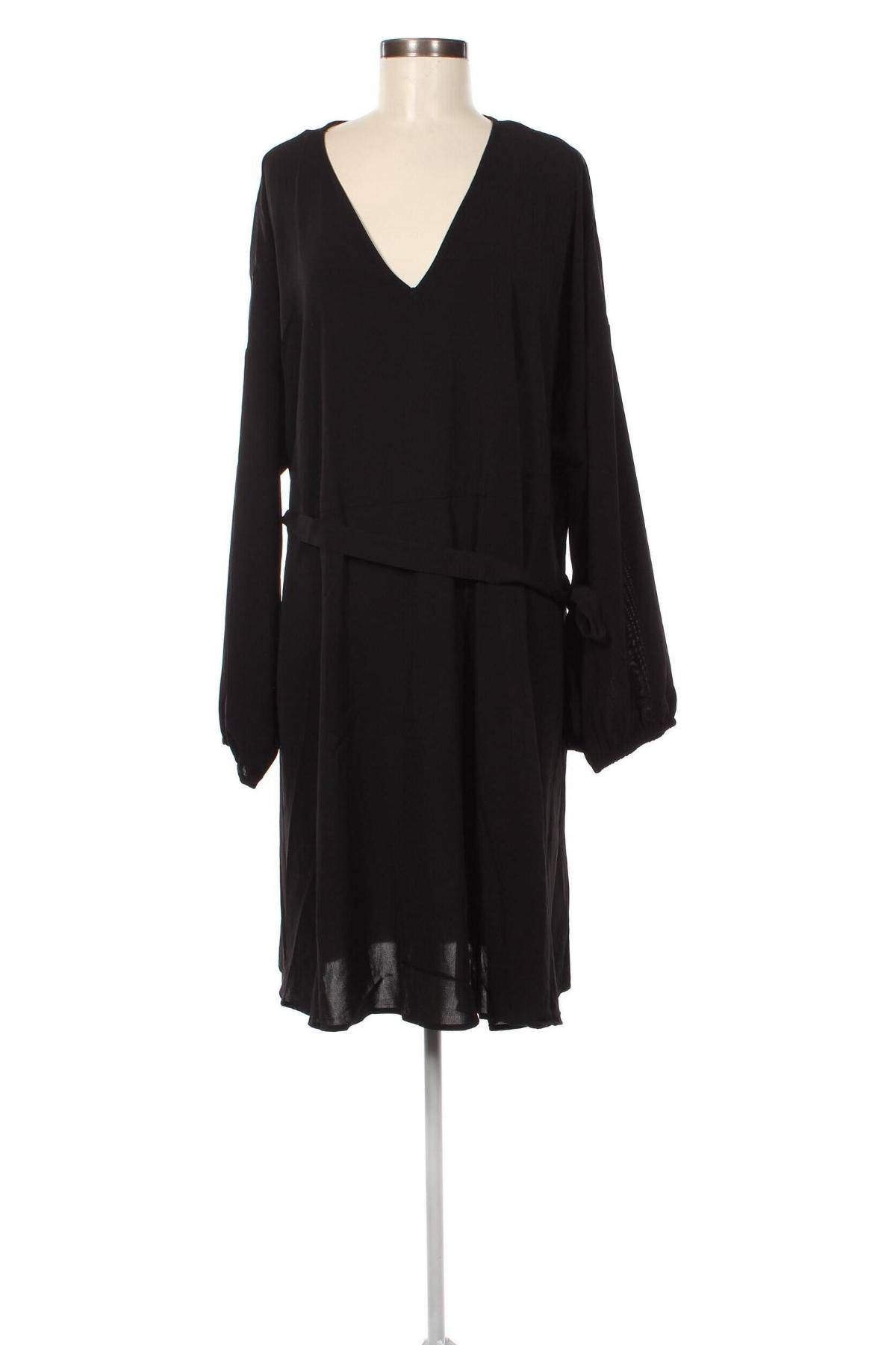 Kleid Vero Moda, Größe 4XL, Farbe Schwarz, Preis 31,96 €