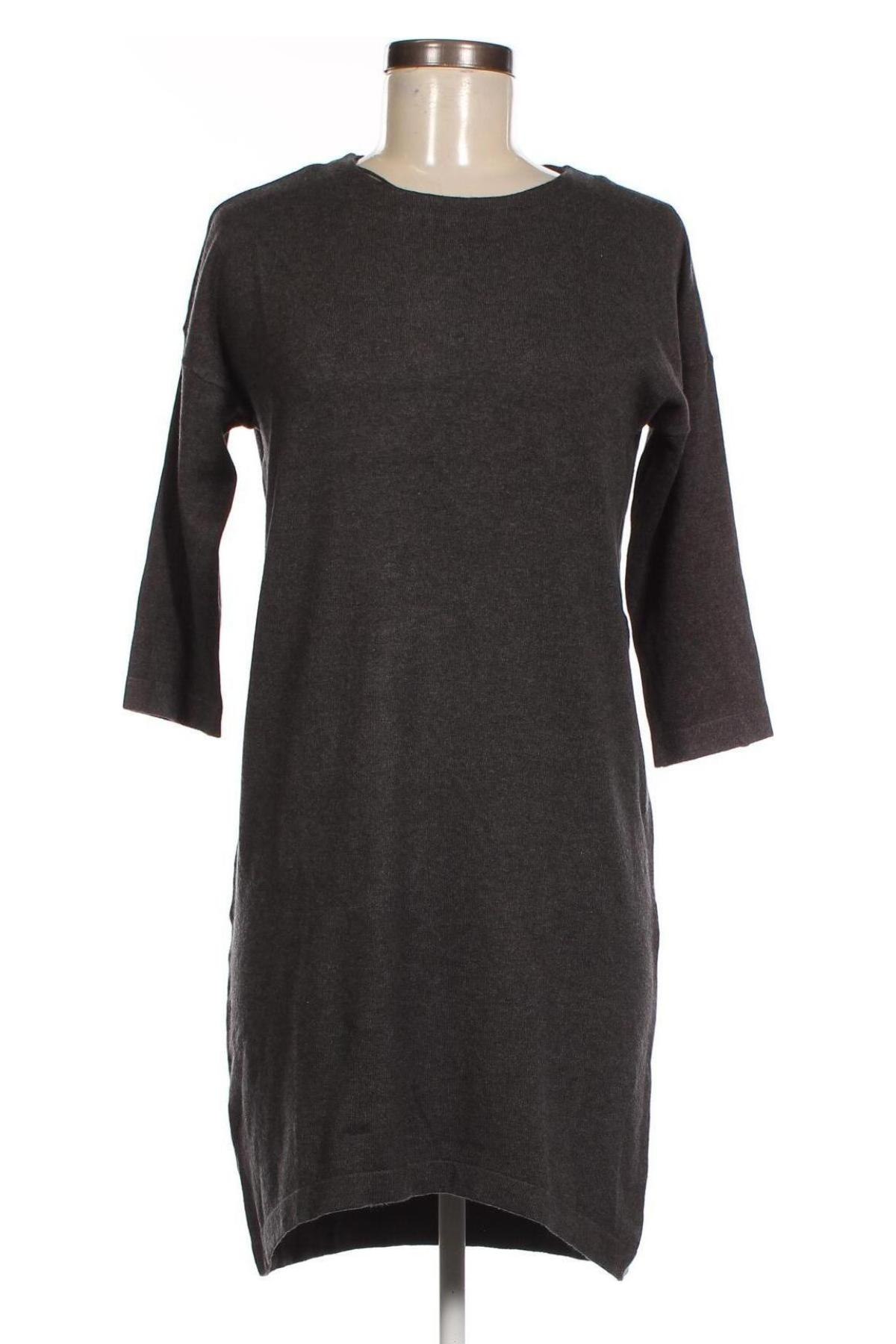 Kleid Vero Moda, Größe XS, Farbe Grau, Preis 8,99 €