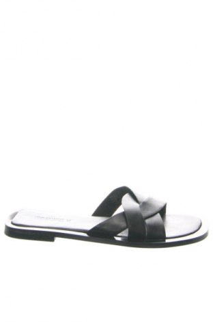 Papuče Pull&Bear, Veľkosť 38, Farba Čierna, Cena  26,95 €
