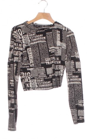 Dámská halenka Bershka, Velikost XS, Barva Vícebarevné, Cena  195,00 Kč