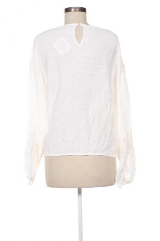 Damen Shirt Edc By Esprit, Größe M, Farbe Weiß, Preis 23,99 €