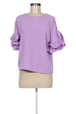 Damen Shirt Floria, Größe L, Farbe Lila, Preis 60,99 €