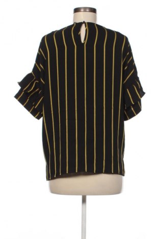 Damen Shirt Goldenpoint, Größe L, Farbe Mehrfarbig, Preis € 18,99