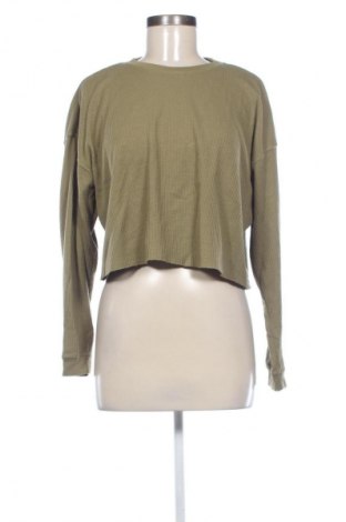 Γυναικεία μπλούζα Pull&Bear, Μέγεθος S, Χρώμα Πράσινο, Τιμή 9,72 €