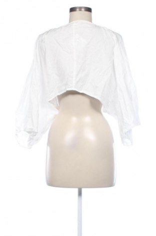 Damen Shirt Pull&Bear, Größe M, Farbe Weiß, Preis € 7,99