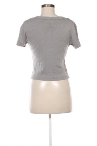 Damen Shirt Pull&Bear, Größe S, Farbe Grau, Preis € 20,99