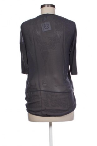 Damen Shirt Stradivarius, Größe M, Farbe Grau, Preis € 8,99