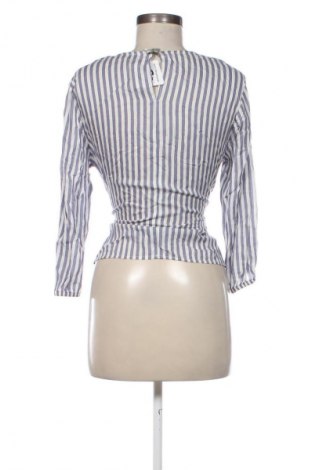 Damen Shirt Stradivarius, Größe M, Farbe Mehrfarbig, Preis € 13,99