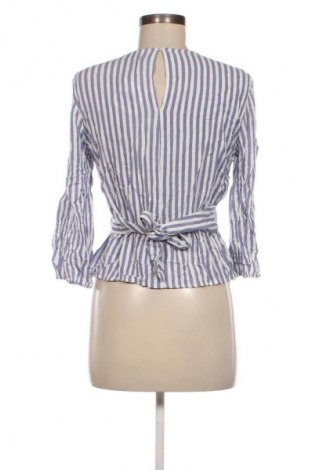 Damen Shirt Stradivarius, Größe M, Farbe Mehrfarbig, Preis € 5,99