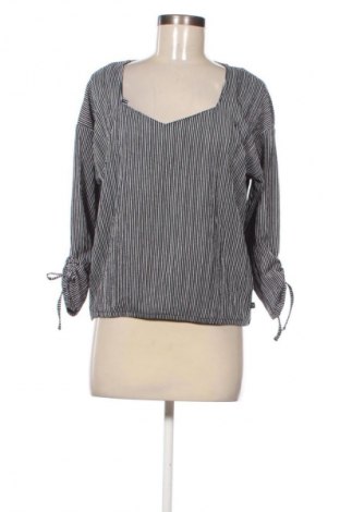 Damen Shirt Tom Tailor, Größe M, Farbe Mehrfarbig, Preis 23,99 €