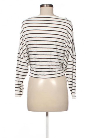 Дамска блуза Zara, Размер S, Цвят Многоцветен, Цена 27,99 лв.