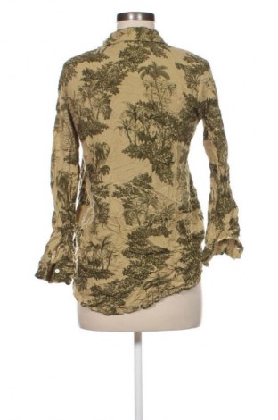 Дамска риза Stradivarius, Размер M, Цвят Многоцветен, Цена 25,99 лв.