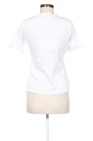 Γυναικείο t-shirt Brax, Μέγεθος M, Χρώμα Λευκό, Τιμή 13,80 €