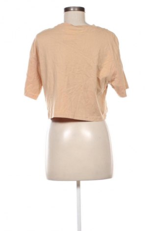 Γυναικείο t-shirt Fb Sister, Μέγεθος S, Χρώμα  Μπέζ, Τιμή 10,99 €