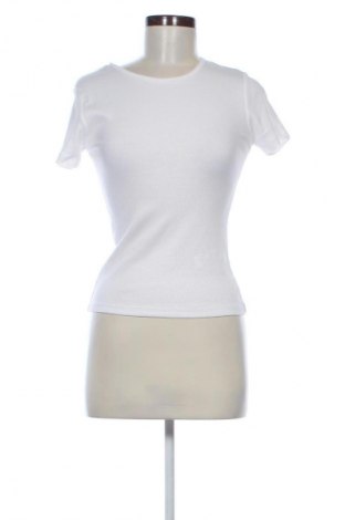 Γυναικείο t-shirt Fisherfield, Μέγεθος M, Χρώμα Λευκό, Τιμή 5,99 €