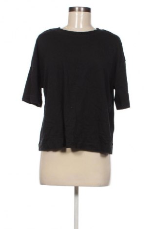 Damski T-shirt Goldenpoint, Rozmiar S, Kolor Czarny, Cena 59,99 zł