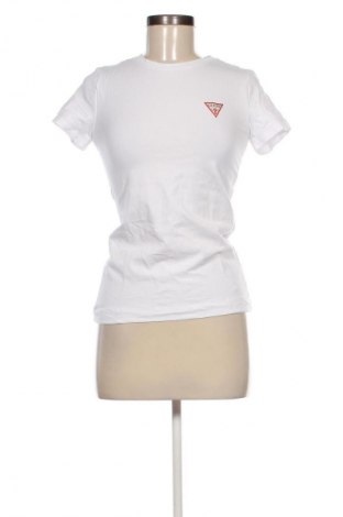 Γυναικείο t-shirt Guess, Μέγεθος S, Χρώμα Λευκό, Τιμή 46,99 €