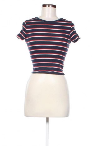 Γυναικείο t-shirt H&M Divided, Μέγεθος S, Χρώμα Πολύχρωμο, Τιμή 8,68 €
