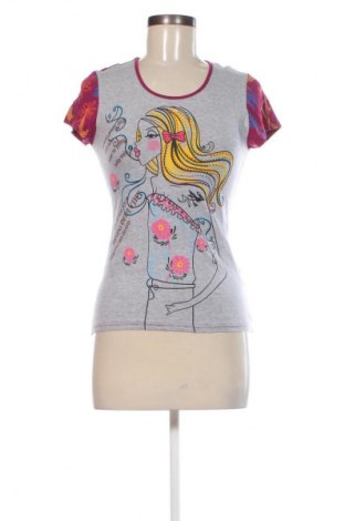 Damski T-shirt Me & Me, Rozmiar M, Kolor Kolorowy, Cena 55,99 zł