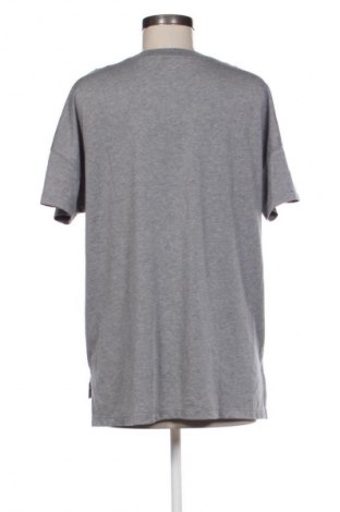 Γυναικείο t-shirt Nike, Μέγεθος XL, Χρώμα Γκρί, Τιμή 13,81 €