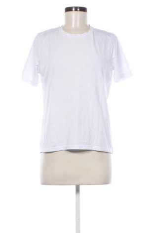Γυναικείο t-shirt ONLY, Μέγεθος M, Χρώμα Λευκό, Τιμή 16,99 €
