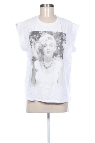 Γυναικείο t-shirt Reserved, Μέγεθος XL, Χρώμα Λευκό, Τιμή 9,00 €