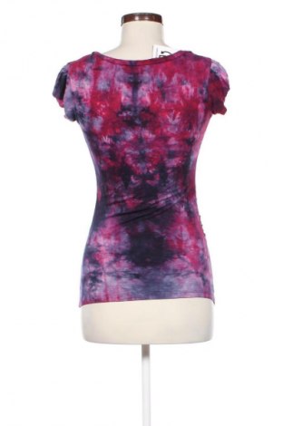 Γυναικείο t-shirt Unbranded, Μέγεθος S, Χρώμα Πολύχρωμο, Τιμή 5,99 €